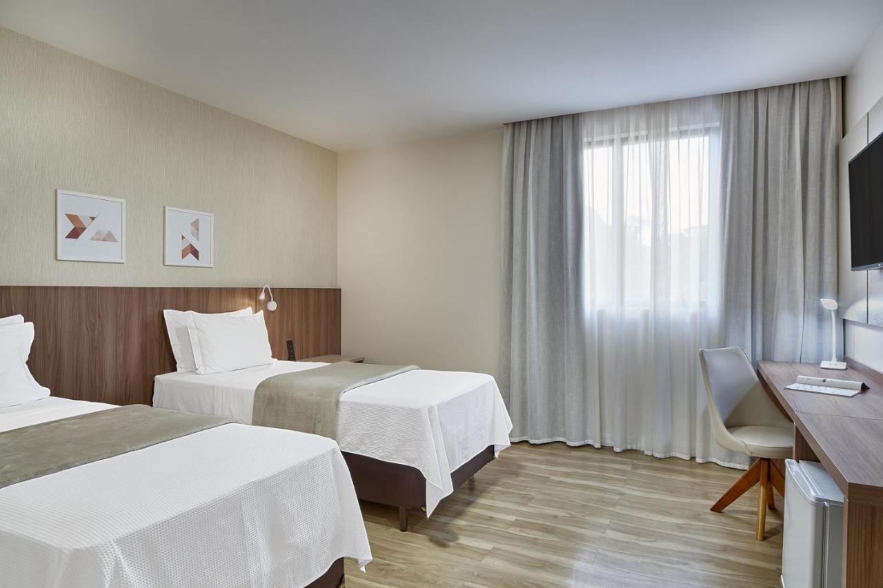 Lefel Hotel เซาเบนโตโดซูล ภายนอก รูปภาพ